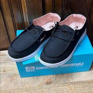 Reef Black and White Cushion Coast